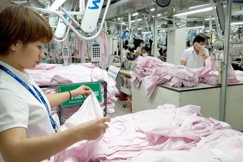 Thưởng tết 2021: Doanh nghiệp kêu khó trăm bề