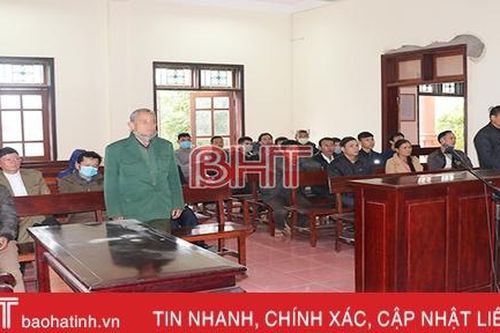 Vụ tranh chấp bò hy hữu ở Hà Tĩnh: Tòa phúc thẩm bác kháng cáo của bị đơn