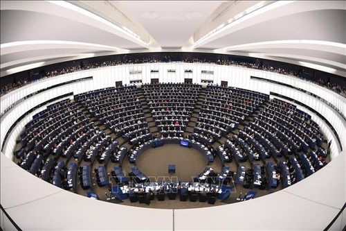 Lãnh đạo các nước EU đạt thỏa thuận về ngân sách dài hạn và gói phục hồi kinh tế
