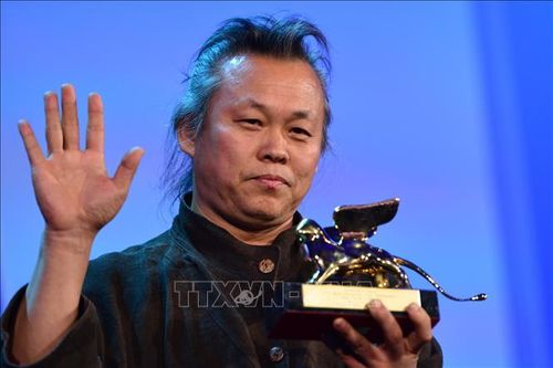 Đạo diễn Hàn Quốc lừng danh Kim Ki-duk tử vong do COVID-19