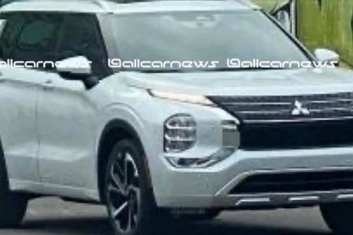 Bắt gặp Mitsubishi Outlander mới chạy thử: Ngày ra mắt không còn xa