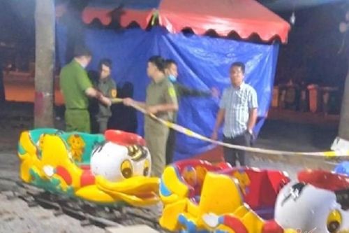 Bé trai 11 tuổi bị điện giật tử vong thương tâm trong khu vui chơi trẻ em