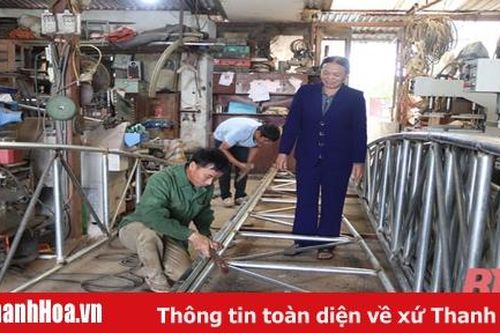 Nữ cán bộ tiêu biểu nhiều năm gắn bó với công tác hội phụ nữ