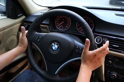 Những tình huống 'dở khóc dở cười' với lái mới