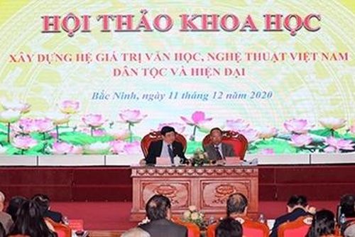 Huy động tâm sức, trí tuệ xây dựng hệ giá trị VHNT Việt Nam hiện đại