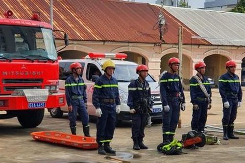 Chàng lính trẻ dám đương đầu với hiểm nguy