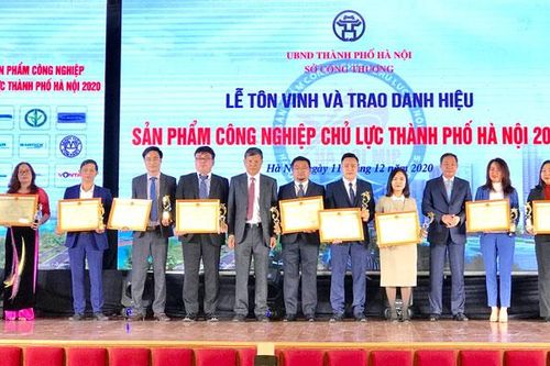 Tôn vinh 19 doanh nghiệp có sản phẩm công nghiệp chủ lực Hà Nội năm 2020