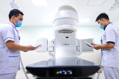 Nhiều bệnh viện sai sót trong mua sắm vật tư y tế, đấu thầu thuốc