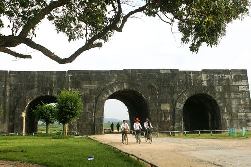 Hồ Quý Ly - nhà cải cách tiên phong