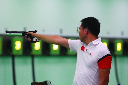 Đại hội thi đua yêu nước: Vì sao Bộ VH-TT&DL không chọn Hoàng Xuân Vinh?