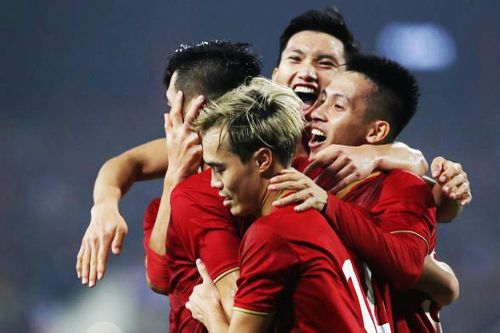 Đội tuyển Việt Nam bỏ xa Thái Lan trên bảng xếp hạng FIFA