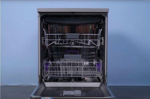 Máy rửa bát công nghệ mới, rửa 163 món đồ chỉ với 9,5 lít nước