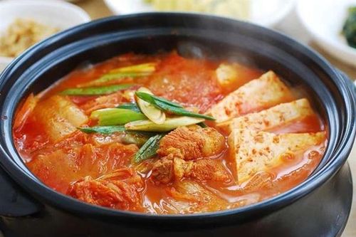 Canh kim chi đậu phụ ấm áp cho ngày giá lạnh