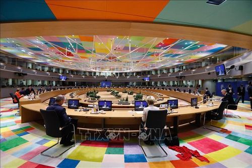 Hành trang trên chặng đường dài của EU