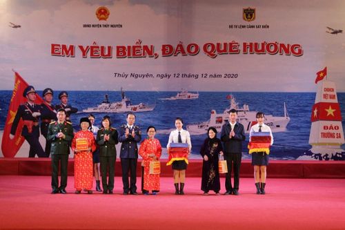 Lan tỏa tình yêu biển, đảo của Tổ quốc