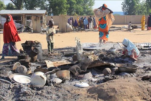 Nigeria: Các tay súng tấn công trường học, bắt cóc sinh viên