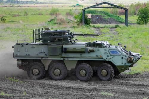 UkrOboronProm nhận đơn đặt hàng xe chiến đấu bộ binh BTR-4 số lượng lớn