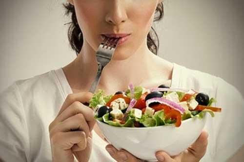 Những món ăn tốt cho người thường thức khuya