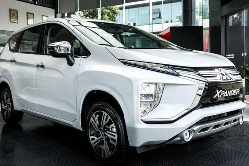 Vì sao Xpander lắp ráp được giảm phí trước bạ vẫn ít khách hơn bản nhập?