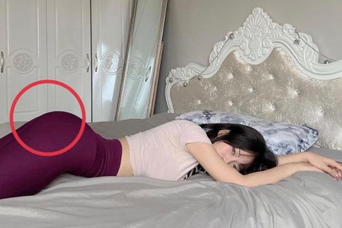 Hotgirl TikTok 'bóp méo mọi thứ' không thương tiếc chỉ vì chiếc eo thon nhô cả xương sườn