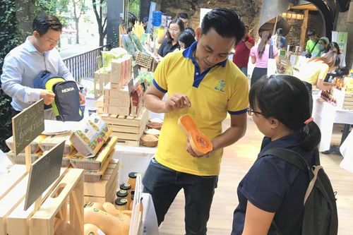 Ra mắt Cổng thông tin Chuẩn hội nhập - kết nối với khách hàng thế giới
