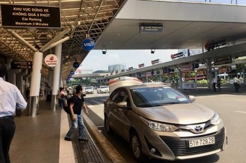 Sở GTVT đề nghị 6 giải pháp giảm ùn tắc tại sân bay Tân Sơn Nhất
