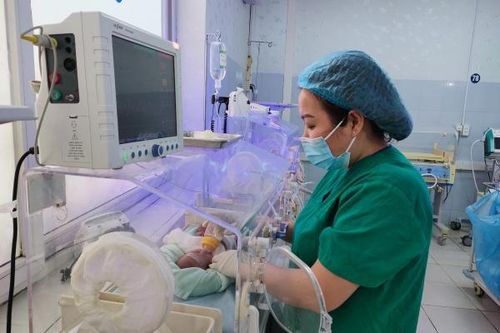 Tuyên Quang: Lần đầu tiên nuôi sống trẻ được sinh ra khi thai 24 tuần