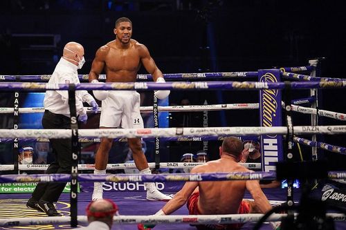Cú đấm giúp nhà vô địch Joshua thắng knock-out Pulev