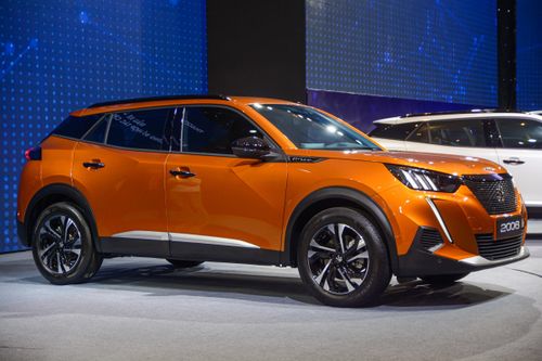 Chi tiết Peugeot 2008 giá từ 739 triệu đồng tại Việt Nam
