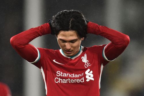 Liverpool lỡ cơ hội lên ngôi đầu bảng sau trận hòa Fulham