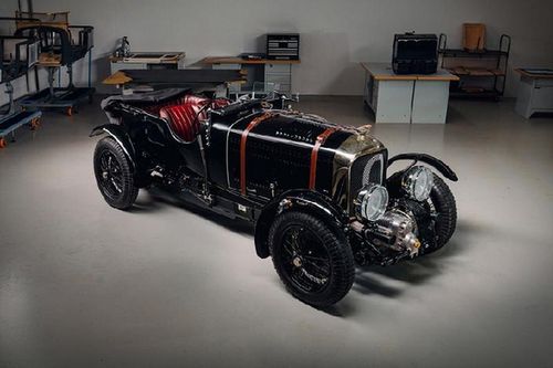 Bentley mất 40.000 giờ 'phục sinh' tạo thủ công Blower 1929