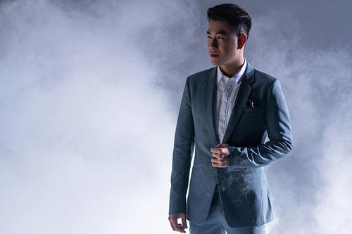 Hồ Trung Dũng kể ký ức thời thanh xuân qua 20 MV âm nhạc