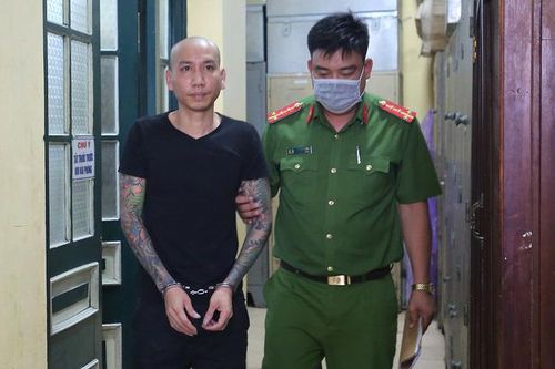 Vì sao 'giang hồ mạng' Phú Lê cùng đàn em bất ngờ được thả tự do?