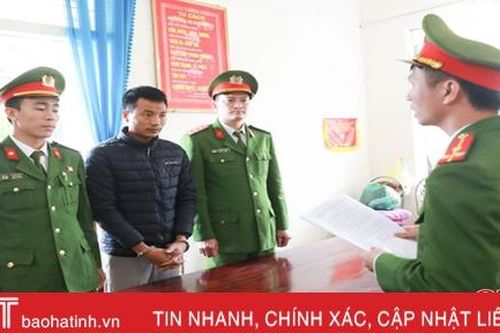 Sau uống rượu, 'chơi' ma túy, con trai châm lửa đốt chuồng gia súc của mẹ