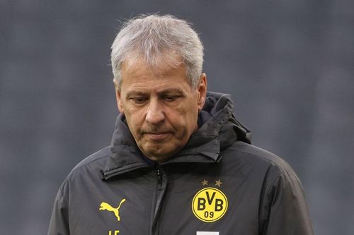Dortmund sa thải Favre sau trận thua sốc trước Stuttgart