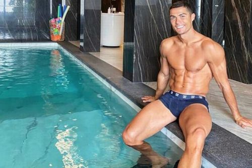 Ronaldo nói không với rượu bia ngay cả trong lễ Giáng sinh