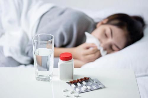 Các bệnh cúm mùa đang gia tăng, chuyên gia cảnh báo không tích trữ và lạm dụng Tamiflu