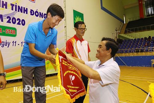 Tân Phú dẫn đầu toàn đoàn Giải cầu lông thanh thiếu niên học sinh Đồng Nai lần 11-2020