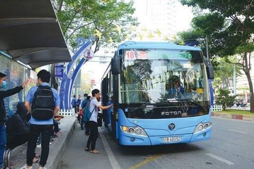 Có nên mở rộng các tuyến xe buýt?