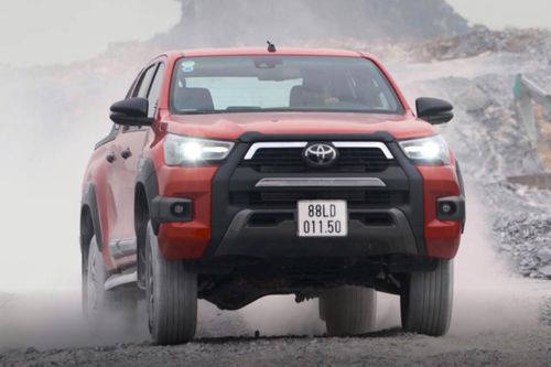 Hilux phiên bản 2020