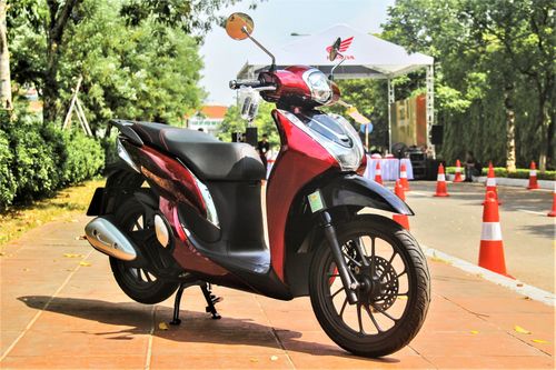 Honda SH Mode đời 2020 bị đội giá hơn 14 triệu đồng tại TP.HCM