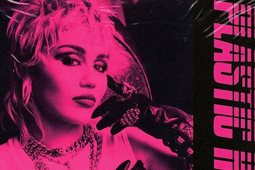 Album Plastic Hearts: Lời giã từ quá khứ của Miley Cyrus