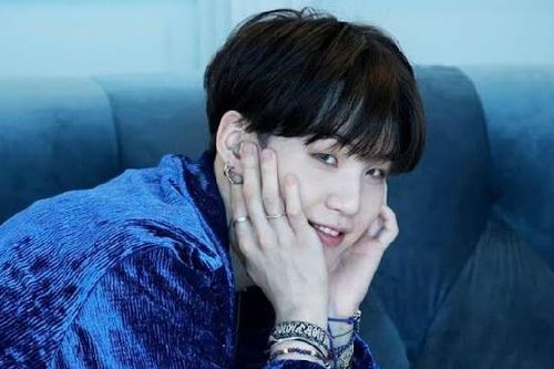 Fan đau lòng nghe BTS tiết lộ về tình hình Suga hiện tại