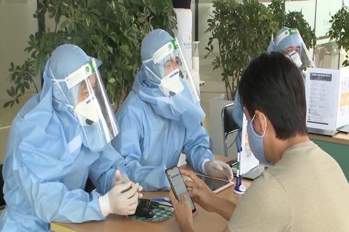 Đà Nẵng: Tập trung chiến lược 'ngăn chặn dịch bệnh xâm nhập'
