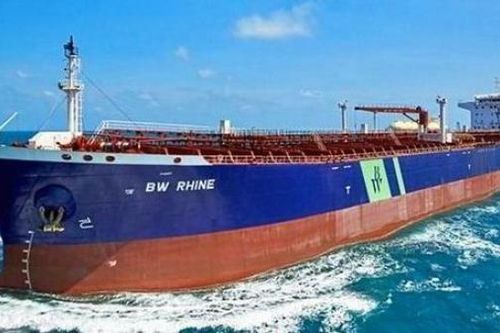 Nổ trên tàu chở dầu ở cảng Saudi Arabia, xác nhận do 'yếu tố bên ngoài'