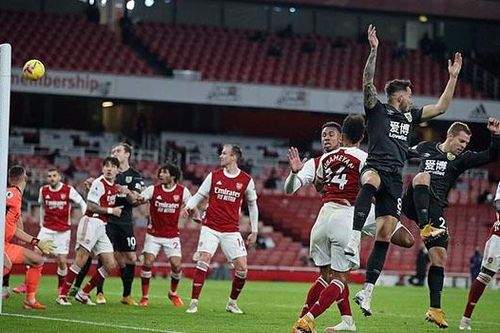 Arsenal 0-1 Burnley: Arsenal thất bại thảm trên sân nhà Emirates ở Premier League 2020/21