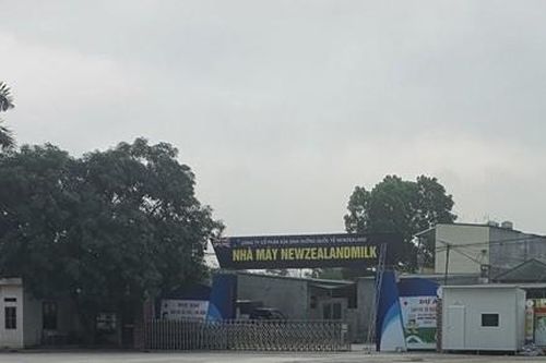 Đóng cửa nhà máy bán sữa nhập nhèm nguồn gốc ở Hòa Bình