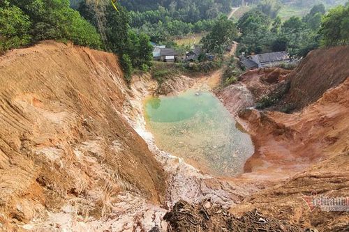 Dỡ đồi múc trộm 'vàng trắng' trái phép chưa khi nào ngừng ở Phú Thọ