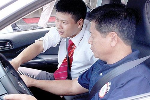 Điều kiện học, thi bằng lái xe ô tô năm 2021 theo quy định mới