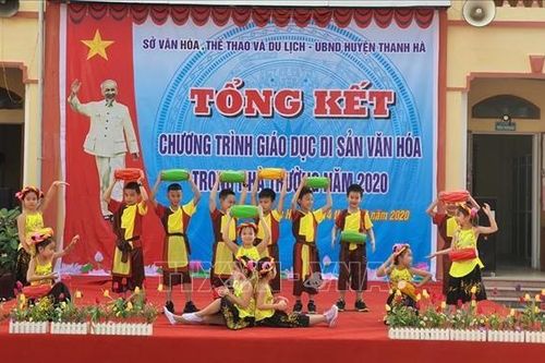 Tăng cường giáo dục di sản trong trường học